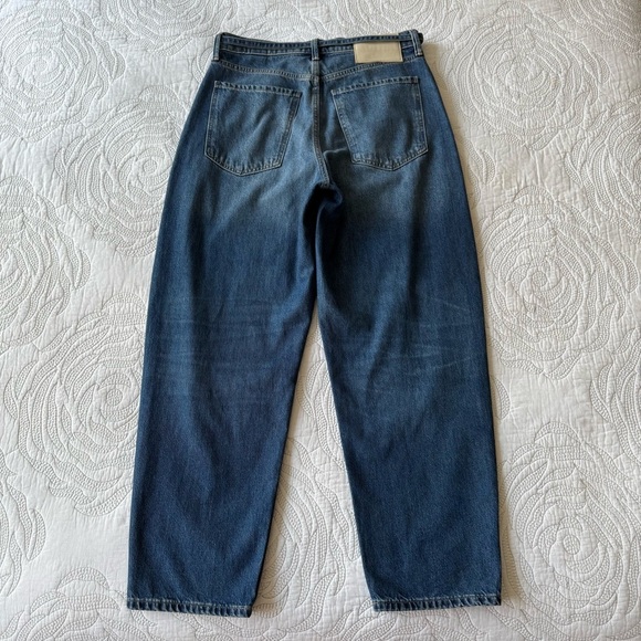 Banana Republic - High Rise Rigid Bow Jean - Medium Wash - Picture 12 of 14
